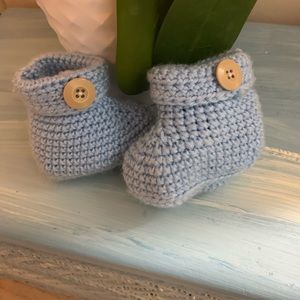 Baby handmade booties